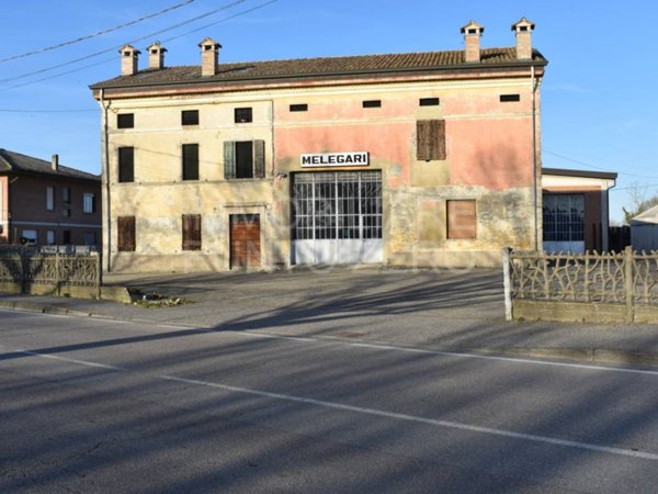 casa indipendente in vendita a Sorbolo Mezzani in zona Mezzano Superiore