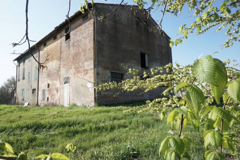 casale in vendita a Sorbolo Mezzani in zona Mezzano Superiore