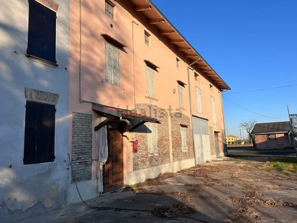 casa indipendente in vendita a Sorbolo Mezzani