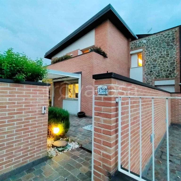 appartamento in vendita a Sorbolo Mezzani in zona Sorbolo
