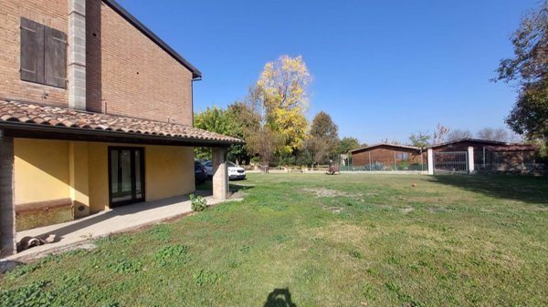casa indipendente in vendita a Sorbolo Mezzani in zona Sorbolo