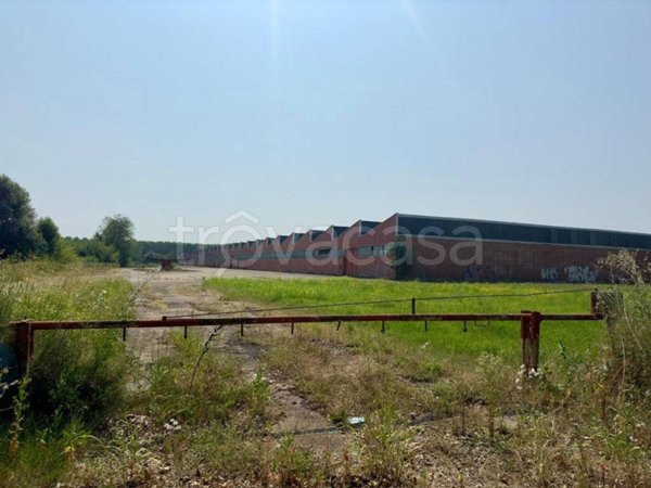 locale commerciale in vendita a Sorbolo Mezzani in zona Sorbolo