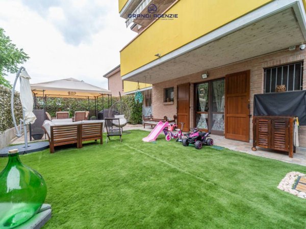 appartamento in vendita a Sorbolo Mezzani in zona Mezzani
