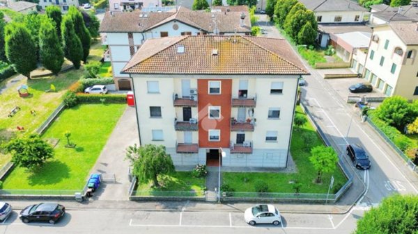 appartamento in vendita a Sorbolo Mezzani in zona Mezzani