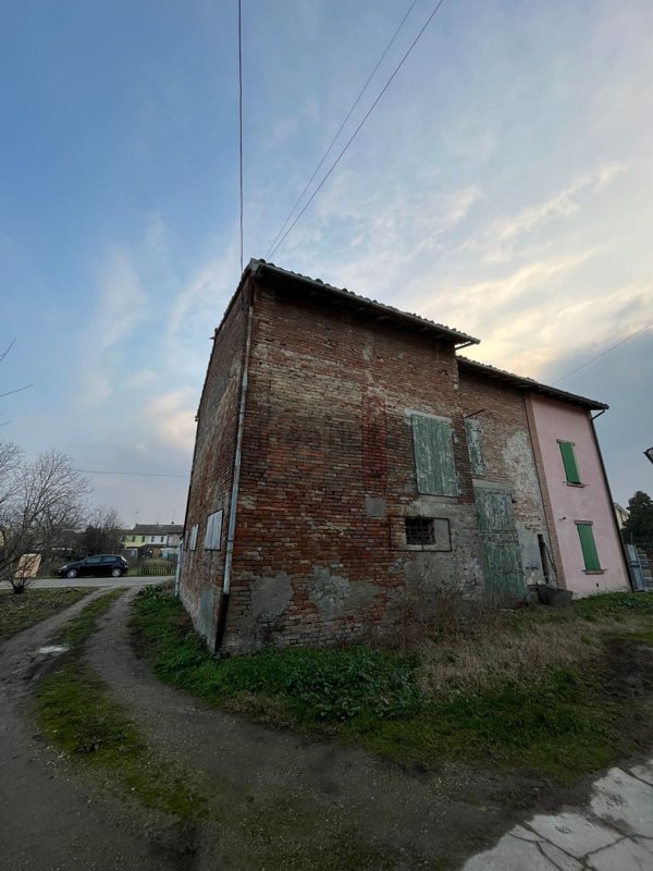 appartamento in vendita a Sorbolo Mezzani in zona Mezzani