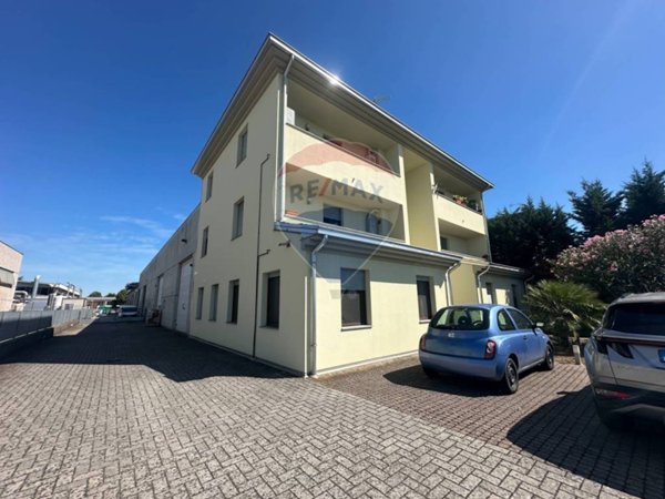 ufficio in vendita a Sorbolo Mezzani