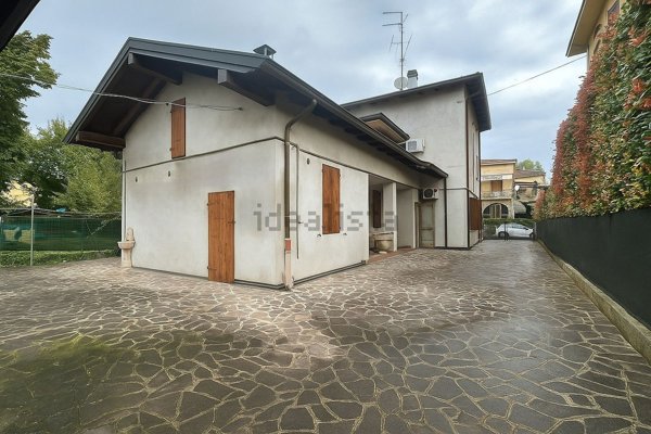 casa indipendente in vendita a Sorbolo Mezzani in zona Sorbolo