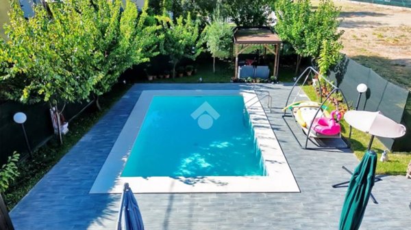 casa indipendente in vendita a Sorbolo Mezzani in zona Sorbolo