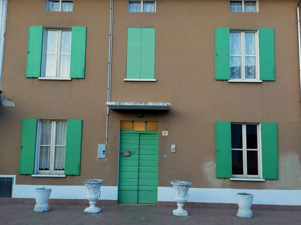 casa indipendente in vendita a Sorbolo Mezzani in zona Coenzo