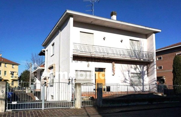 casa indipendente in vendita a Sorbolo Mezzani in zona Sorbolo