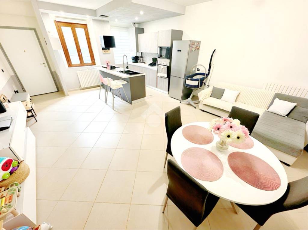 casa indipendente in vendita a Sorbolo Mezzani in zona Mezzani