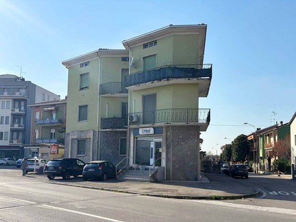 appartamento in vendita a Sorbolo Mezzani in zona Sorbolo