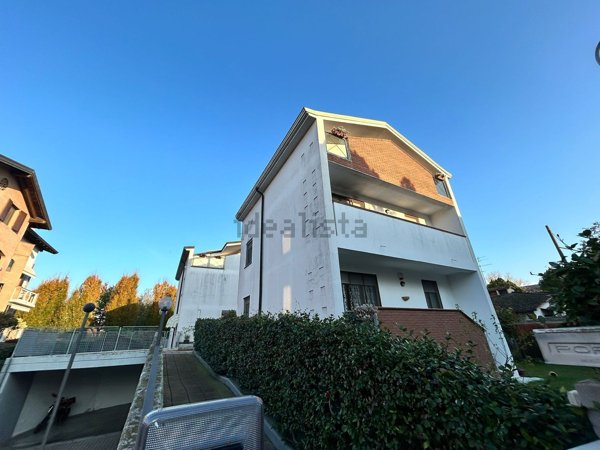 casa indipendente in vendita a Sorbolo Mezzani