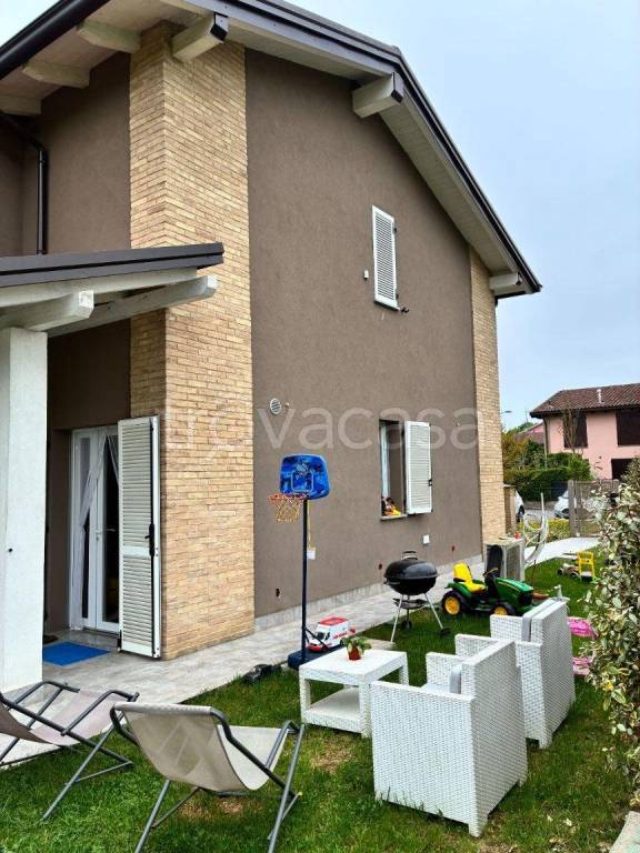 casa indipendente in vendita a Sorbolo Mezzani in zona Mezzani