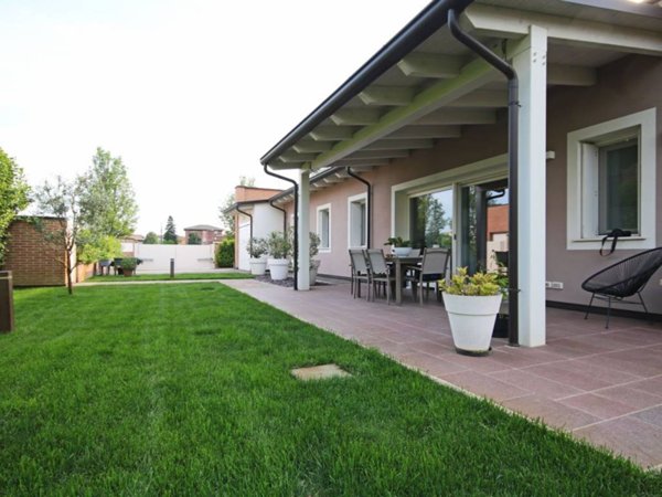 casa indipendente in vendita a Sorbolo Mezzani