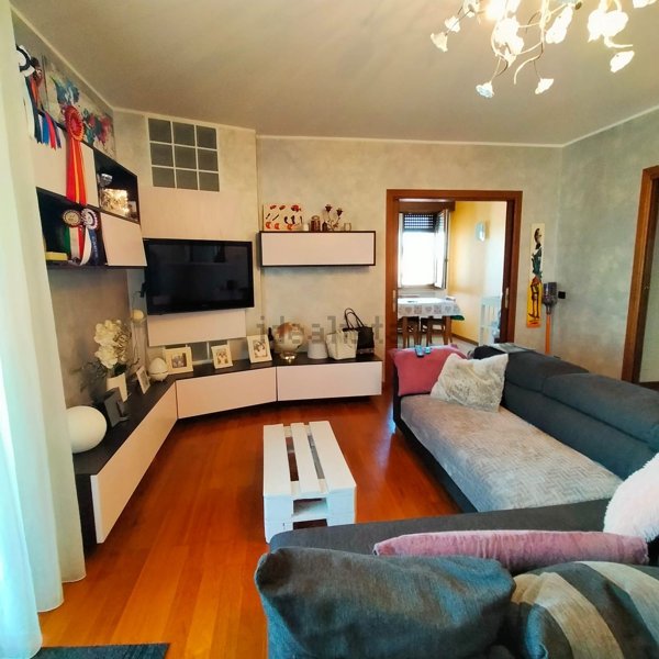 appartamento in vendita a Sorbolo Mezzani in zona Sorbolo