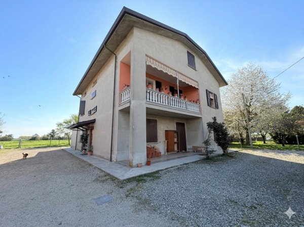 appartamento in vendita a Sorbolo Mezzani in zona Mezzano Inferiore