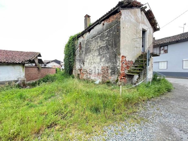 casa indipendente in vendita a San Germano Vercellese