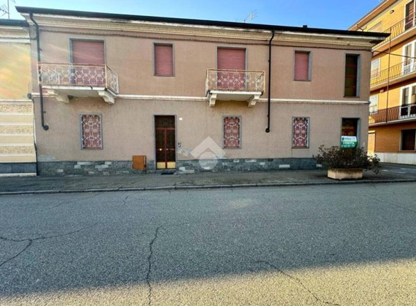 casa indipendente in vendita a San Germano Vercellese