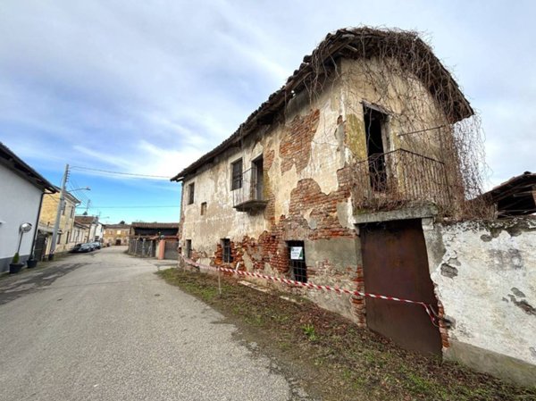 casa indipendente in vendita a San Germano Vercellese