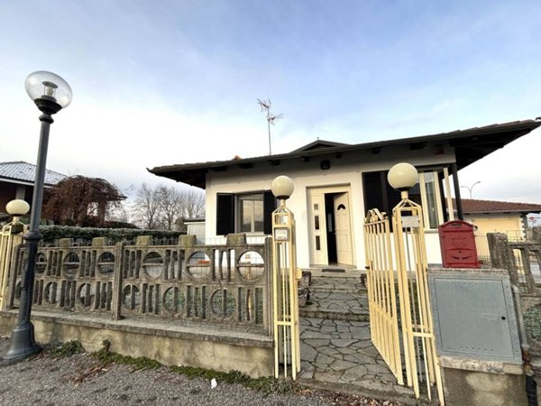 casa indipendente in vendita a San Germano Vercellese