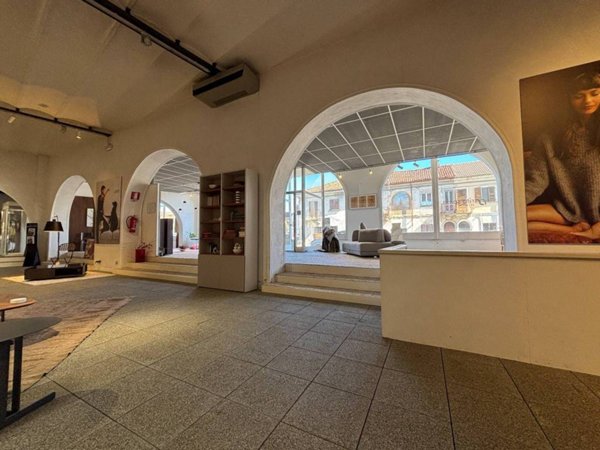 negozio in vendita a San Germano Vercellese