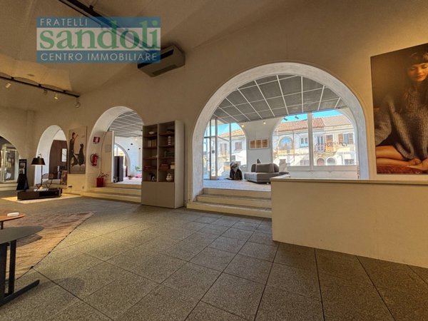 locale commerciale in vendita a San Germano Vercellese