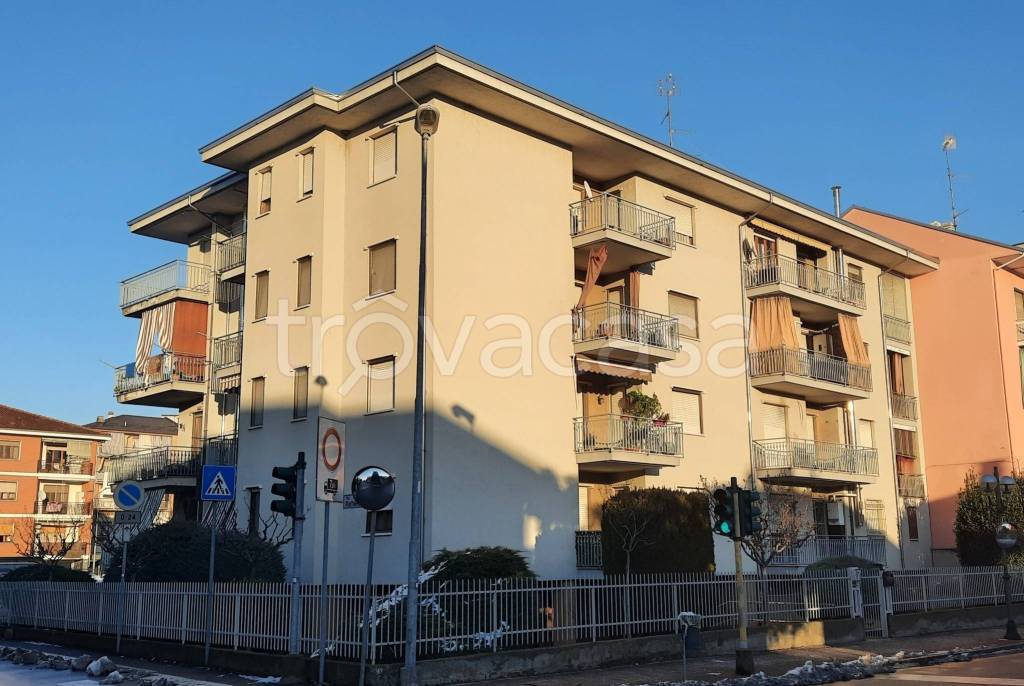 appartamento in vendita a Santhià