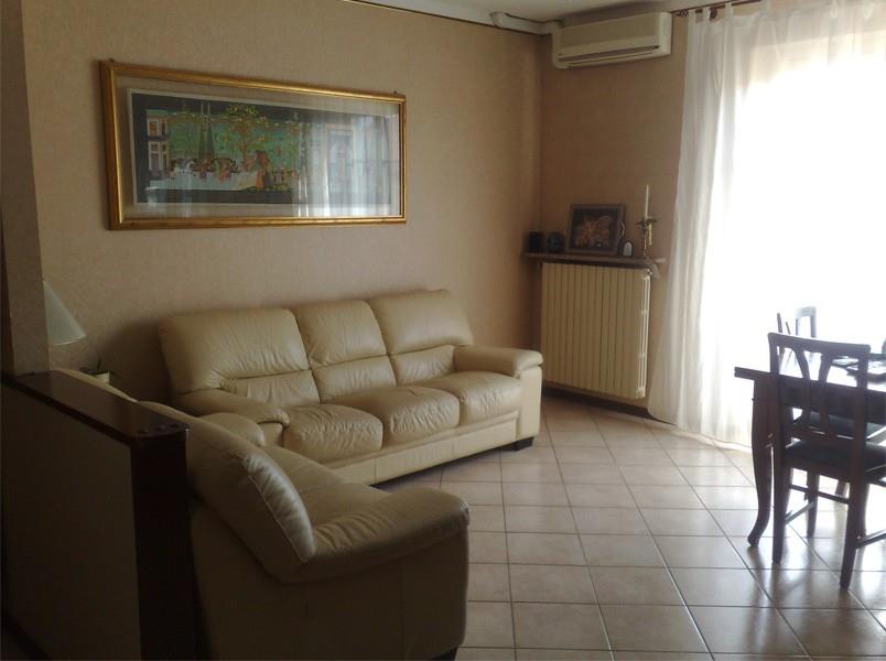 appartamento in vendita a Santhià