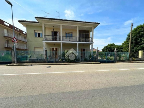 appartamento in vendita a Santhià