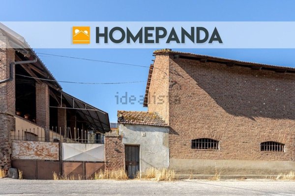 locale di sgombero in vendita a Santhià