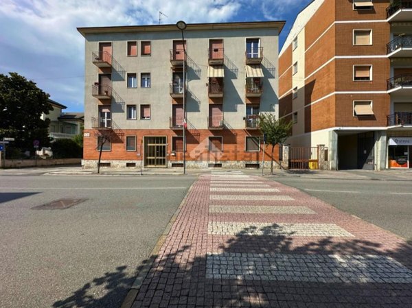 appartamento in vendita a Santhià
