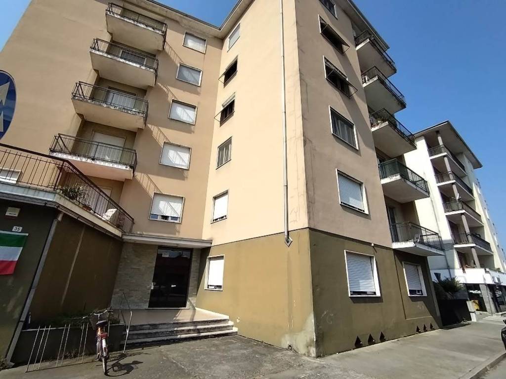 appartamento in vendita a Santhià