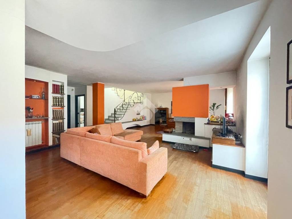 appartamento in vendita a Santhià