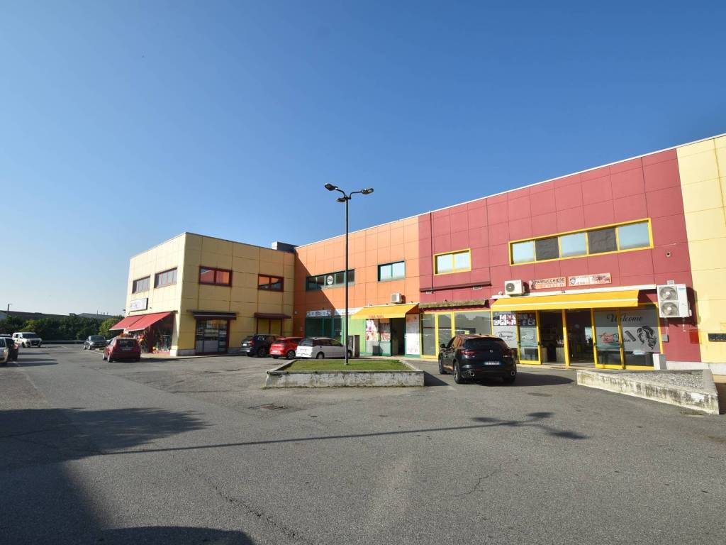 ufficio in vendita a Santhià