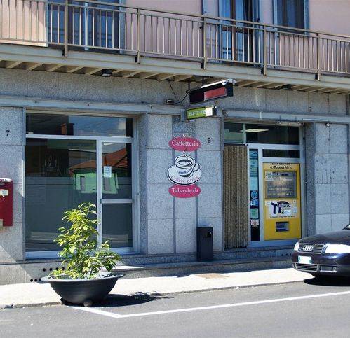 negozio in vendita a Santhià