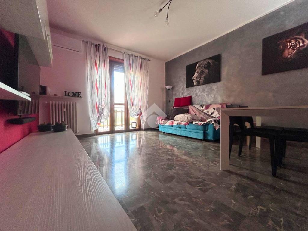 appartamento in vendita a Santhià