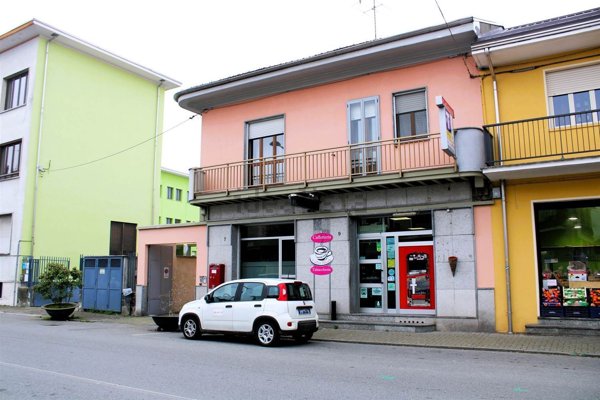 casa semindipendente in vendita a Santhià