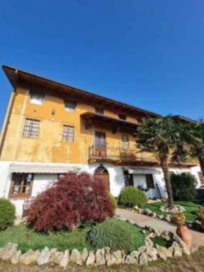 casa indipendente in vendita a Santhià