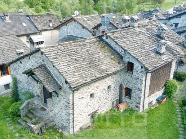 casa indipendente in vendita a Scopa