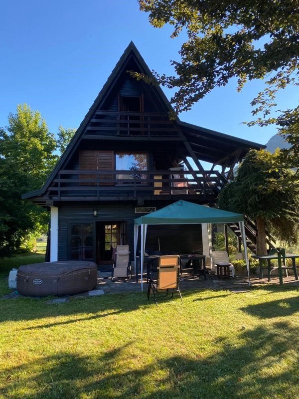 casa indipendente in vendita a Scopa