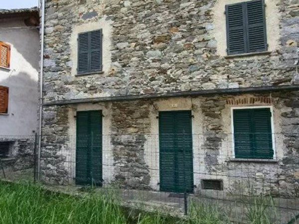 casa indipendente in vendita a Scopa
