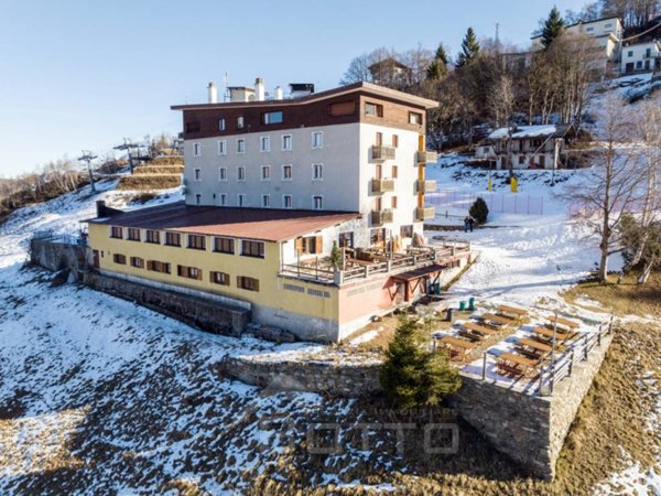 intera palazzina in vendita a Scopello