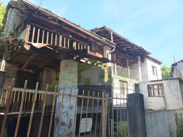 casa indipendente in vendita a Scopello