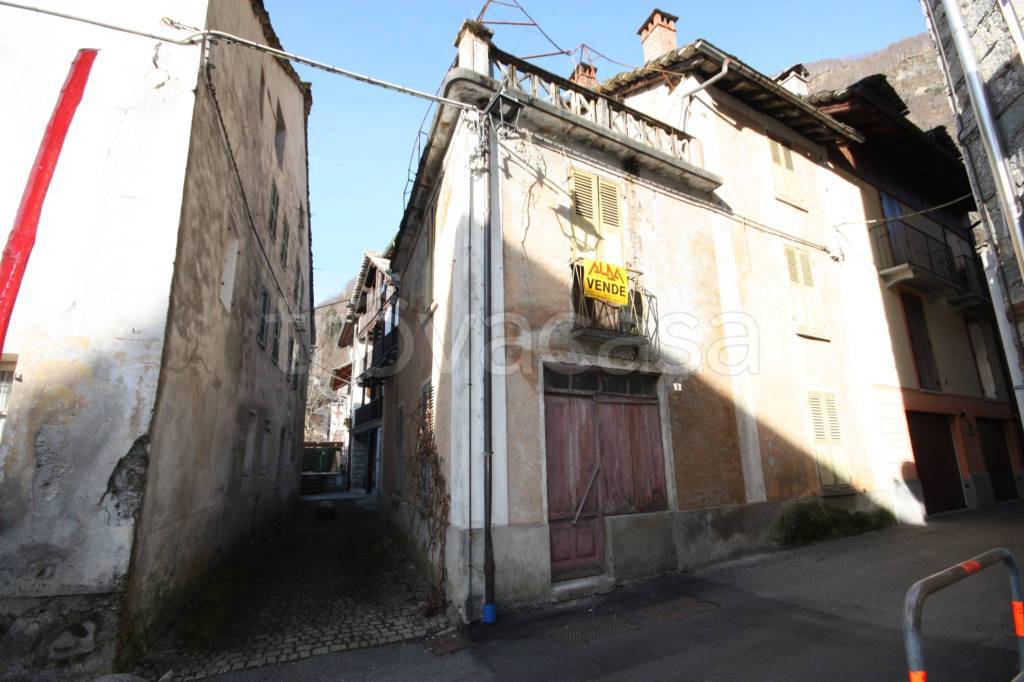 casa indipendente in vendita a Scopello in zona Casa Pareti