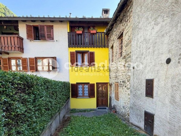casa indipendente in vendita a Scopello in zona Casa Pareti