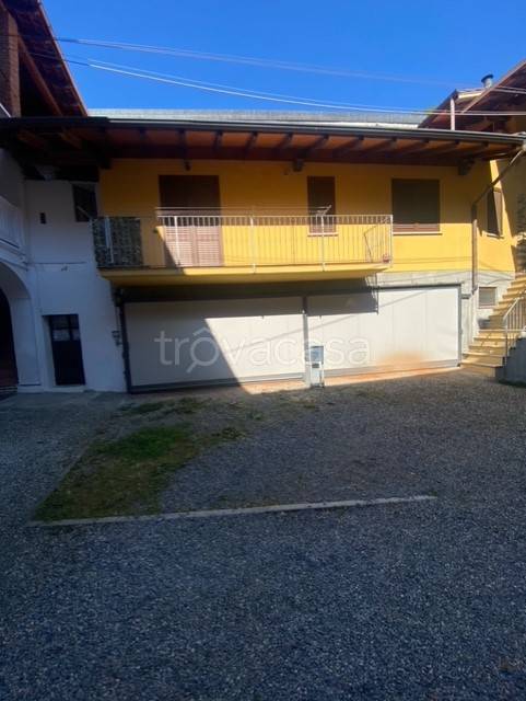 casa indipendente in vendita a Serravalle Sesia in zona Vintebbio