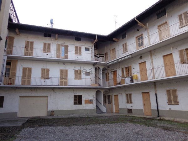 appartamento in vendita a Serravalle Sesia