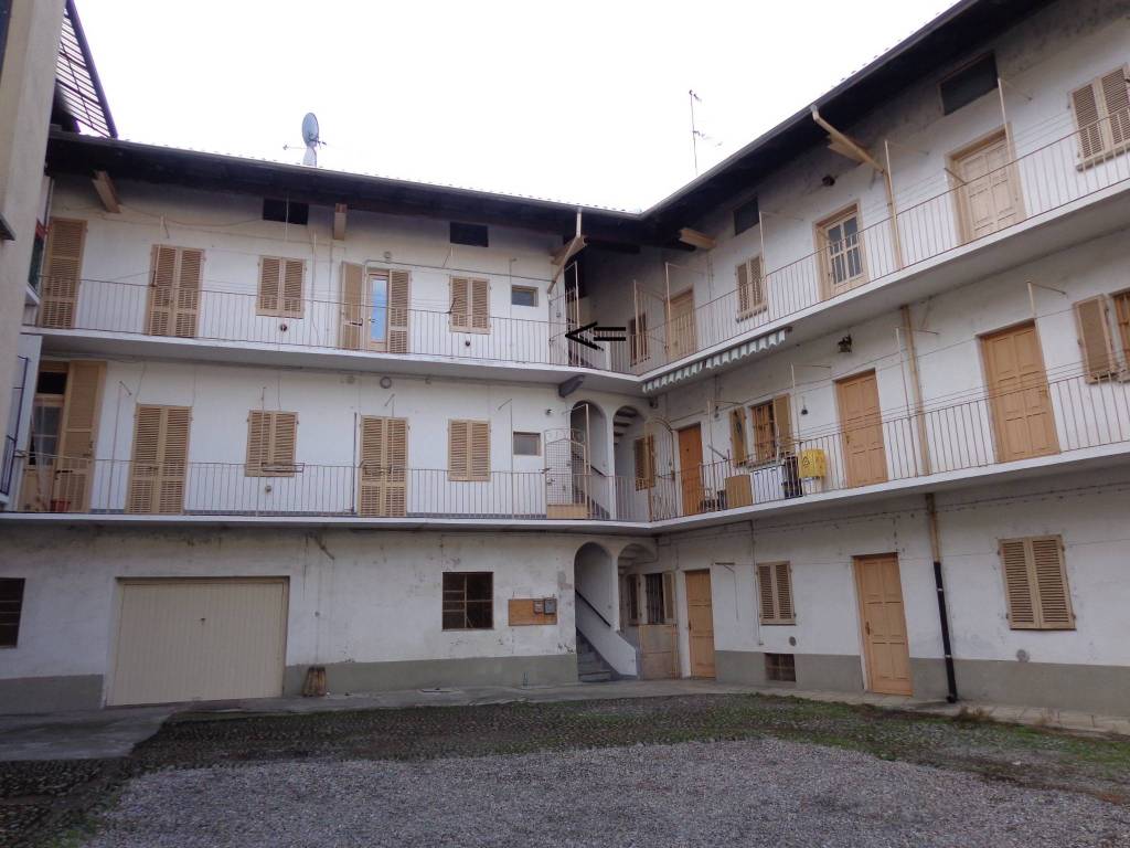 appartamento in vendita a Serravalle Sesia