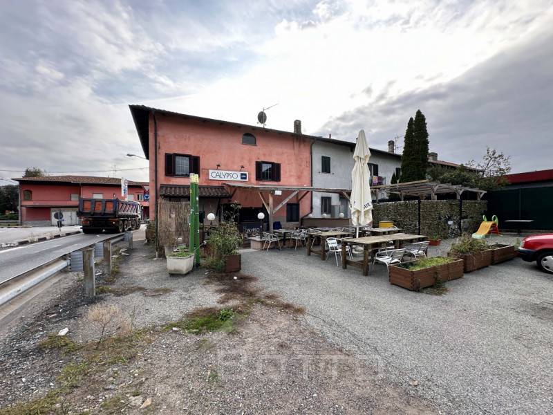 appartamento in vendita a Serravalle Sesia in zona Bornate